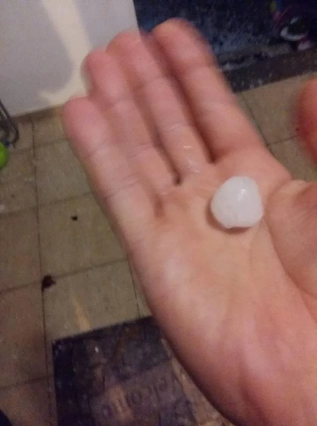 Ηράκλειο: Το έστρωσε… με χαλάζι – (Εικόνες)